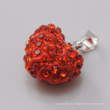 Colgante cristalino rojo al por mayor de la arcilla de la llegada 15MM de la forma del corazón de Shamballa de la fábrica nueva para la joyería de DIY